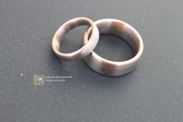R62 Mokume Gane Eheringe Harmonie